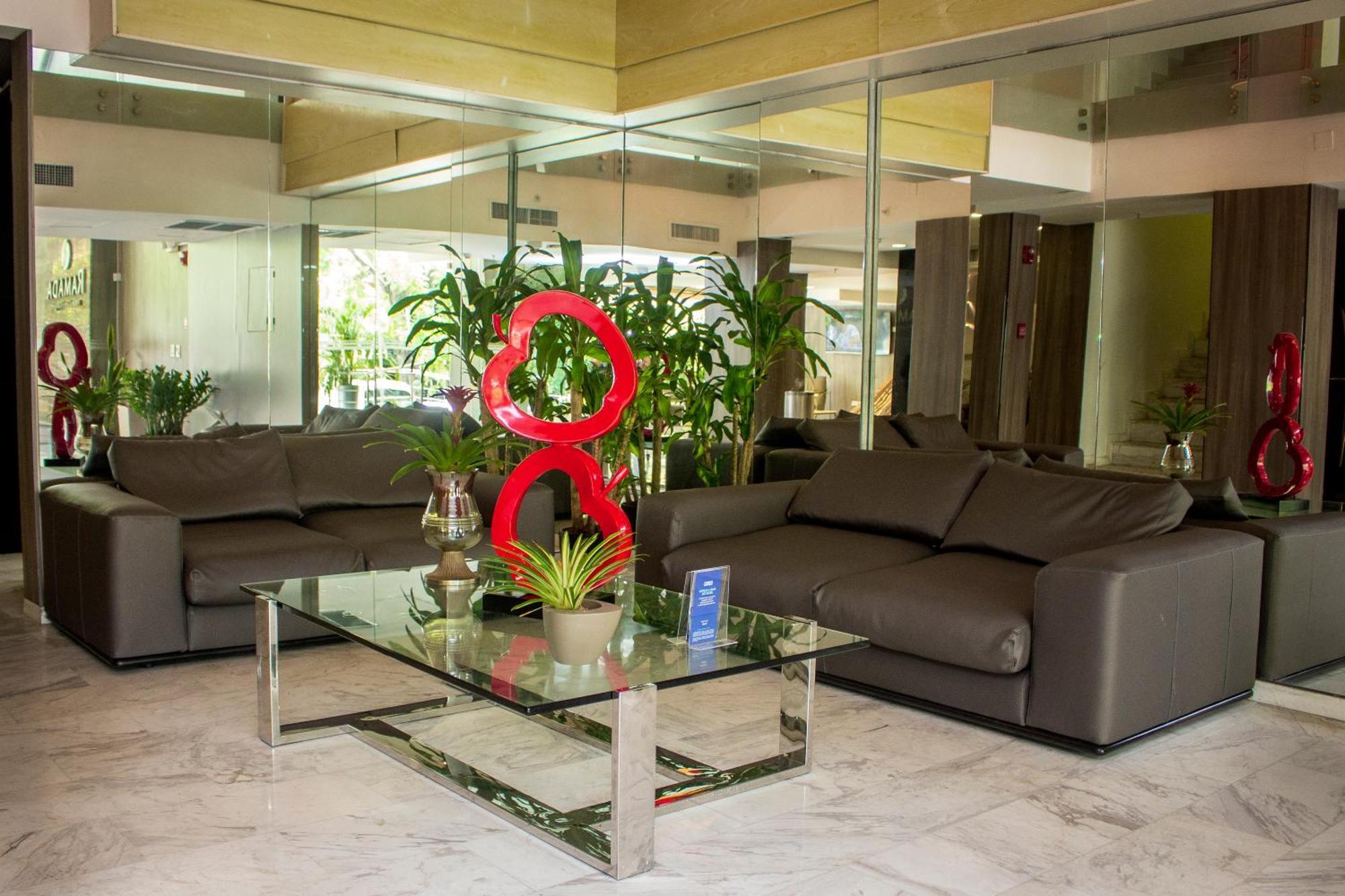 Hotel Ramada By Wyndham Panama Via Argentina Exterior foto